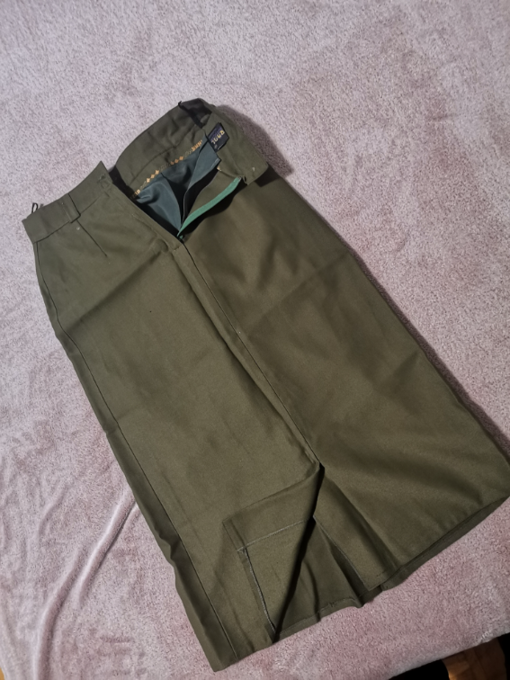 Midi maslinasta suknja slika #3