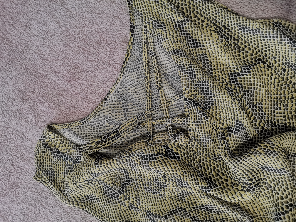 Snake print majica slika #2