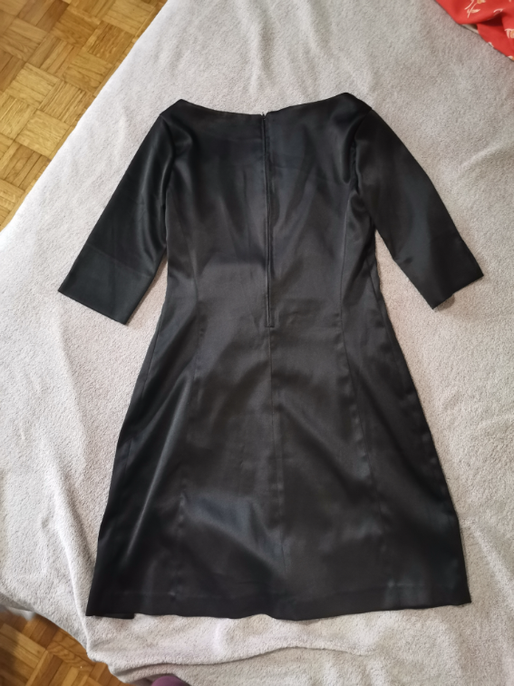 Mala crna haljina slika #4