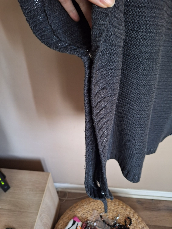 DKNY tamno sivi ponco slika #3