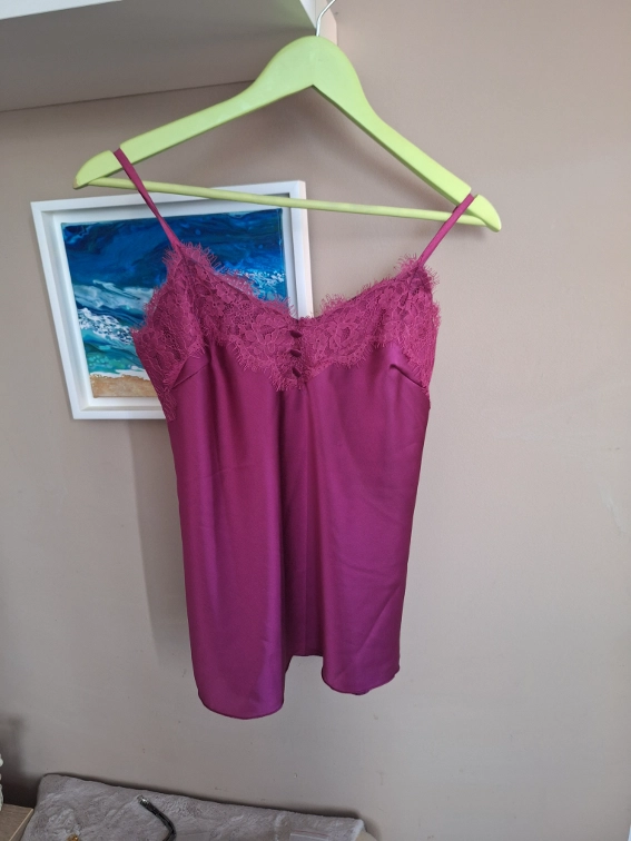 Ciklama bluza sa cipkom slika #2
