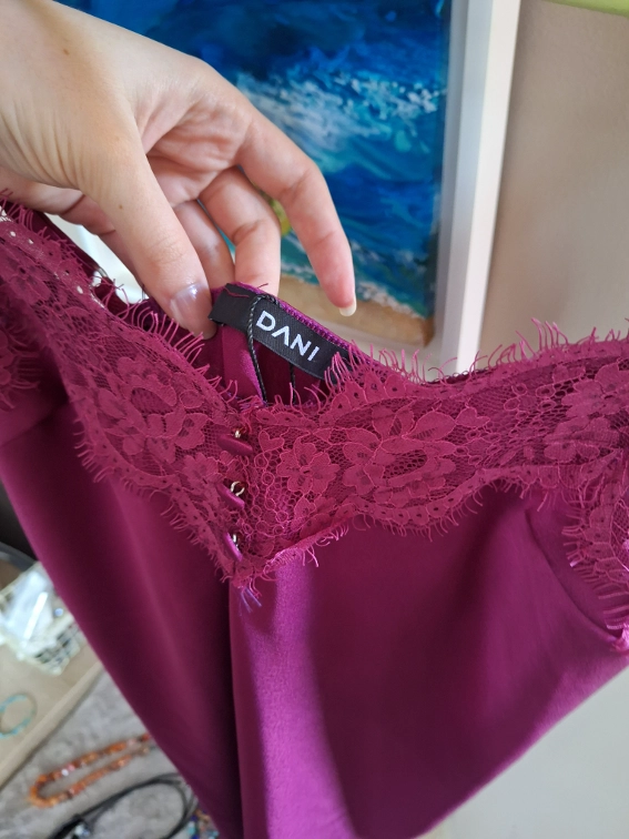 Ciklama bluza sa cipkom slika #5