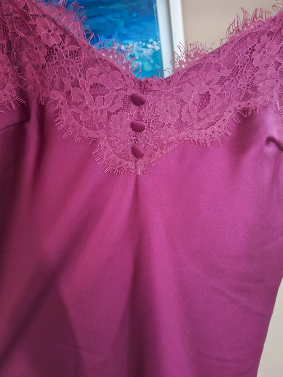 Ciklama bluza sa cipkom slika #3