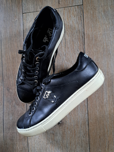 Karl Lagerfeld kozne patike