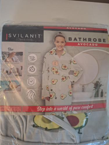 Nov svilanit bademantil neotpakovan