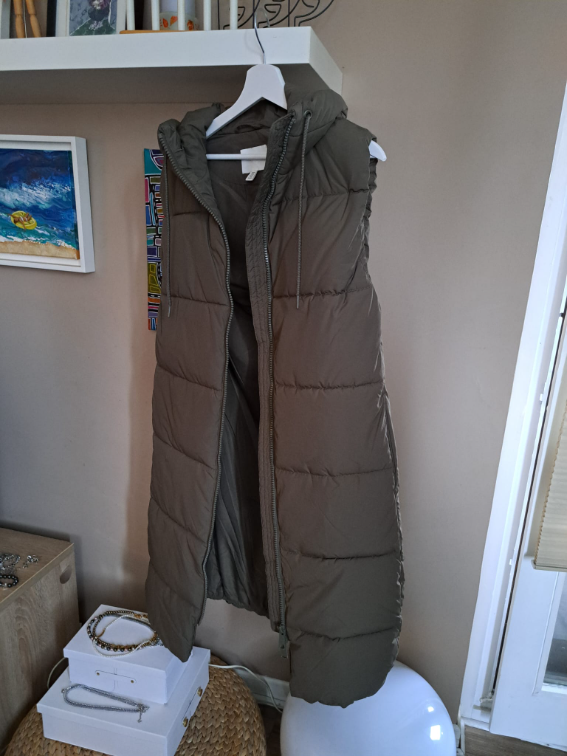 H&M maslinasti prsluk slika #2