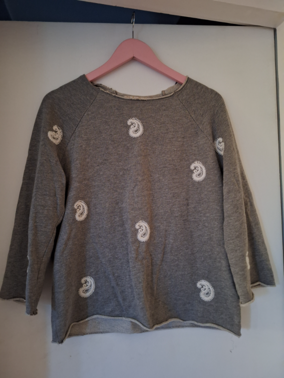 Zara duks sa vezom slika #1