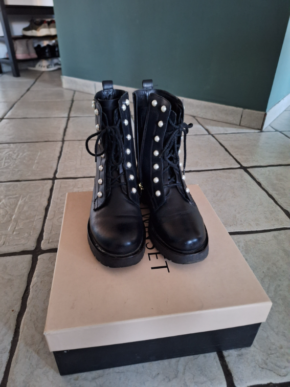 Twinset kozne cizme martinke slika #1