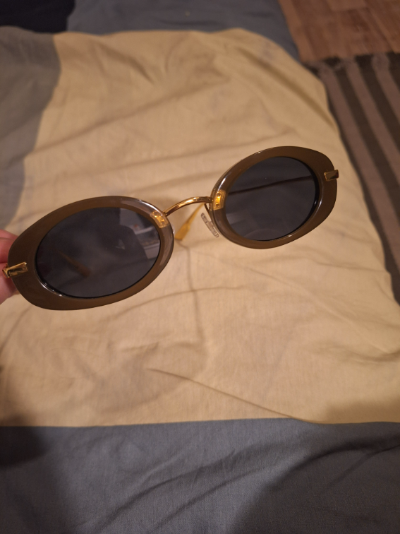 Nove naocare za sunce slika #2