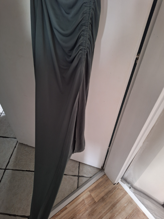 Pull&bear zelena haljina sa slicem slika #4
