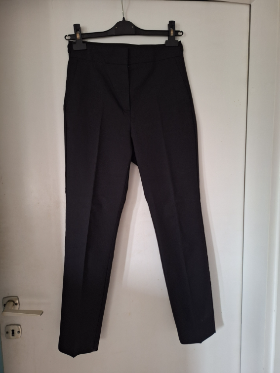Zara crne pantalone slika #1