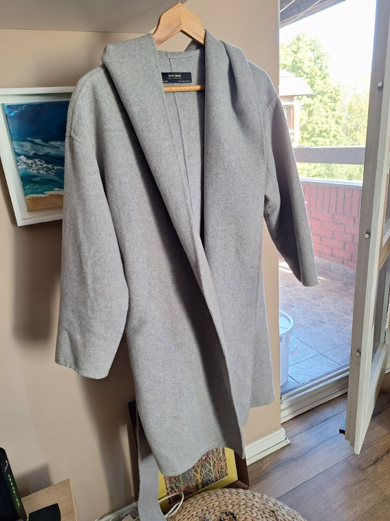 Zara sivi kaput slika #3