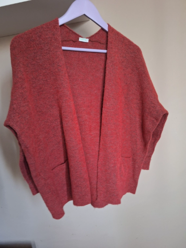 Benetton crveni pastelni kardigan