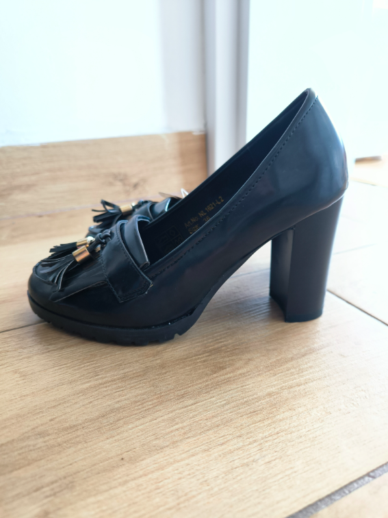 Nove cipele slika #1