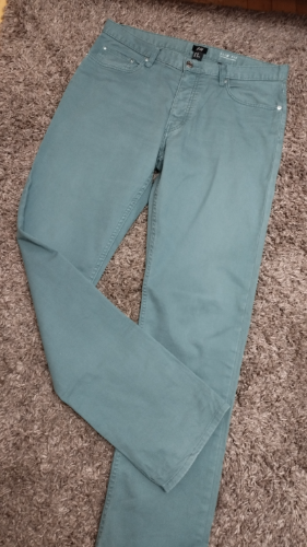H&M Keper pantalone 