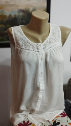 Bela bluza