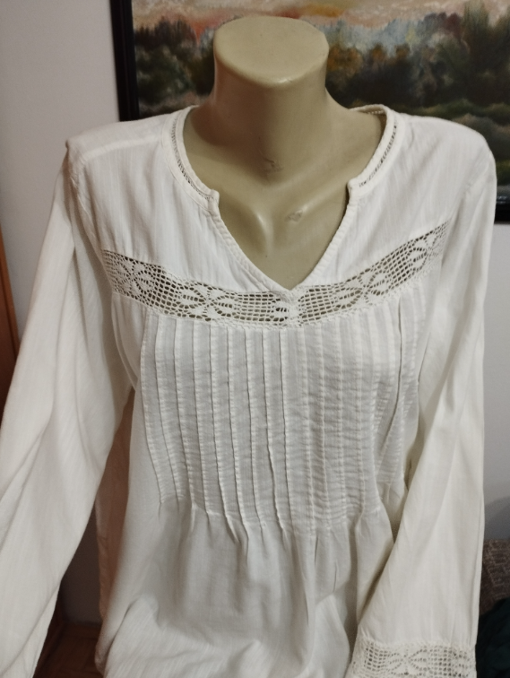 Bela bluza slika #2