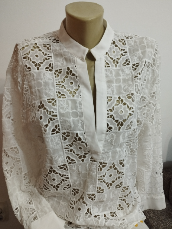 Zara bluza  slika #1