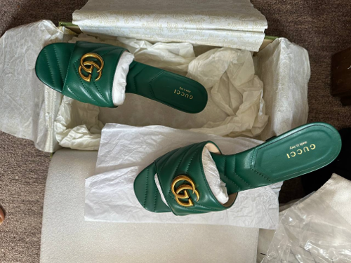 Gucci nanule novo