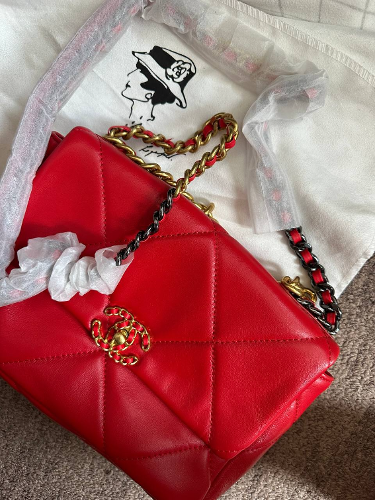Chanel C19 tašna crvena nova