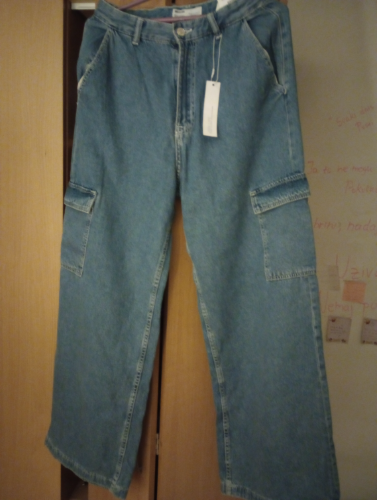 Bershka farmerice 🍋‍🟩 Novo