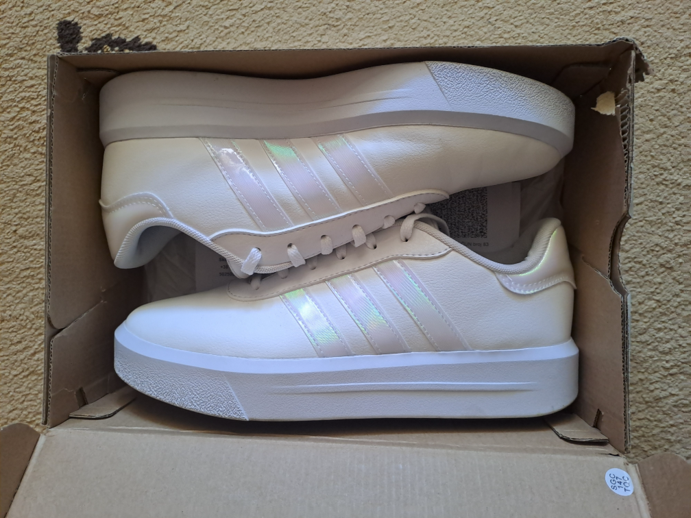 Adidas patike slika #5