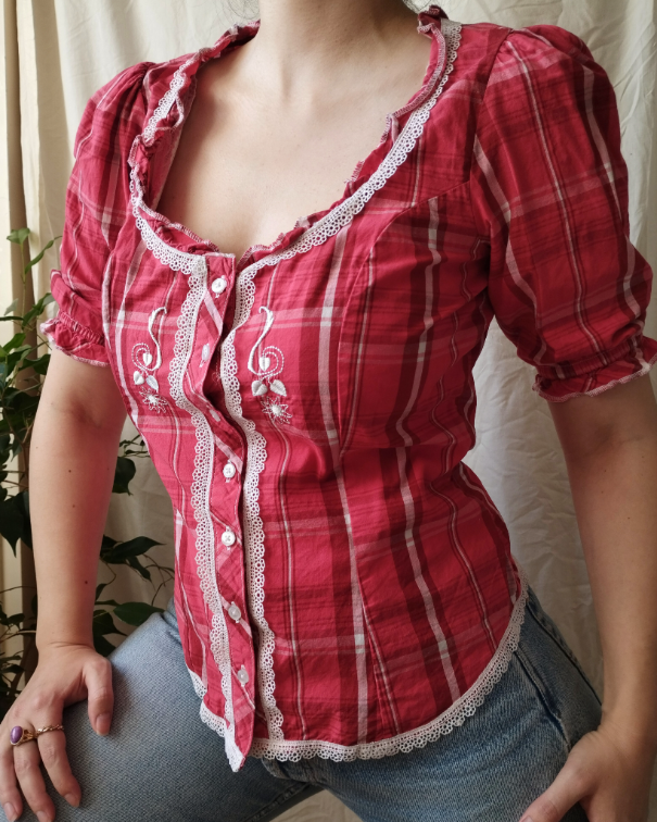 Dirndl košulja sa cvetnim vezom  slika #4