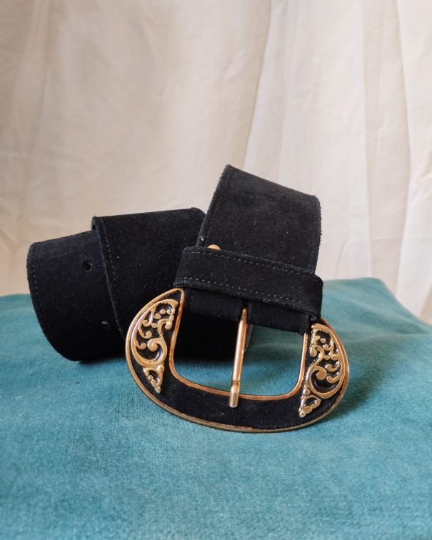 Vintage kožni kaiš sa zlatnom šnalom slika #2