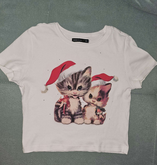 House bela crop majica sa macama slika #2