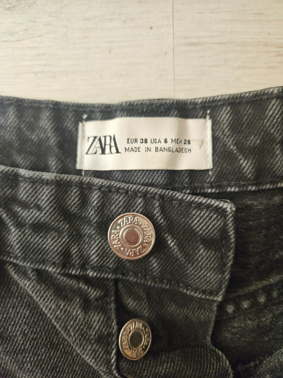 Zara šorc m slika #2