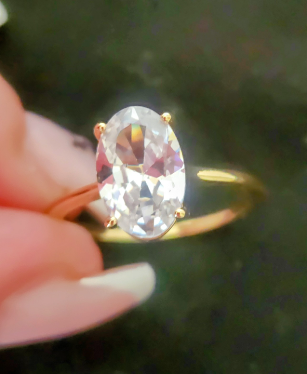 Prsten sa kamenom slika #1