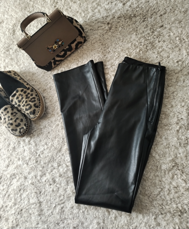 ZARA kožne pantalone ☆ Vel XS ☆ Polyuretan slika #5