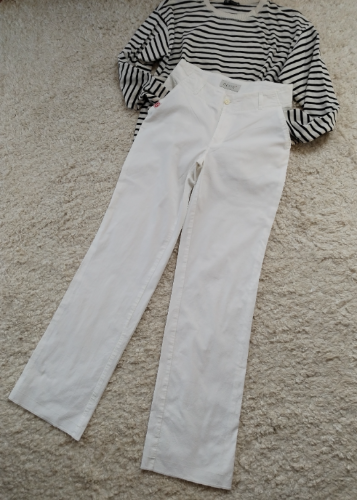 GUESS bele pantalone ☆ Vel. S ☆