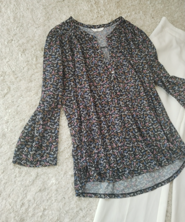 H&M ☆ Lagana cvetna bluzica slika #1