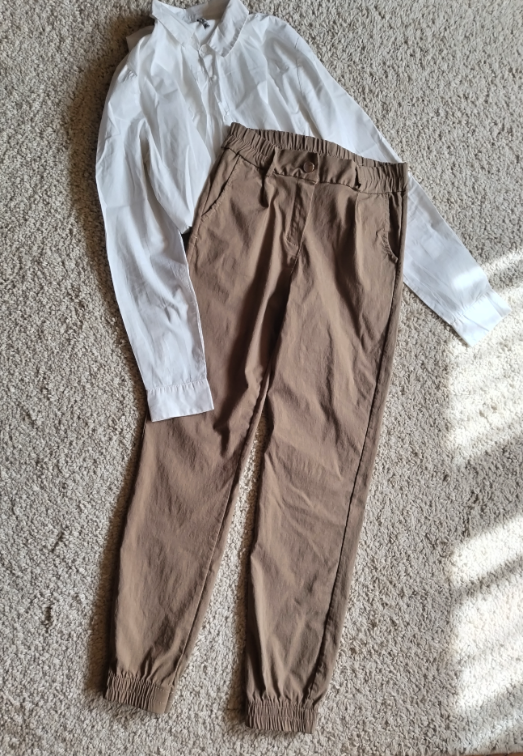 Duboke sportske pantalone slika #1