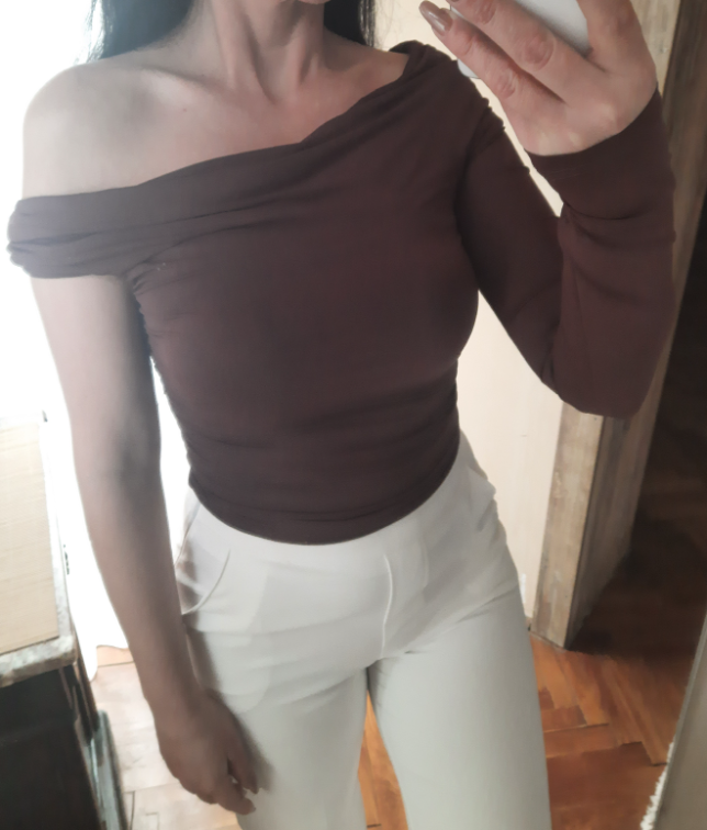 ZARA top sa jednim rukavom slika #2