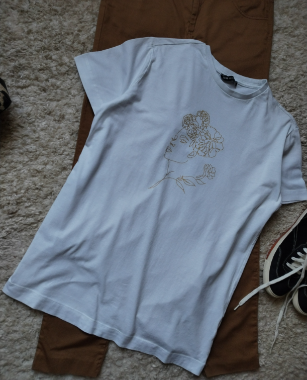 Bela majica sa likom ☆Vel 38/40☆100% Pamuk ☆ slika #5