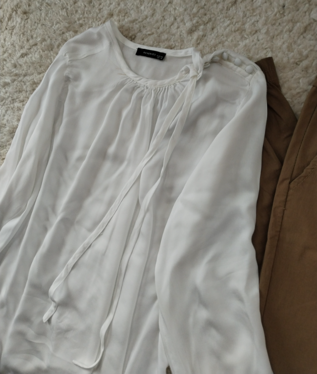 RESERVED otmena bluza slika #3