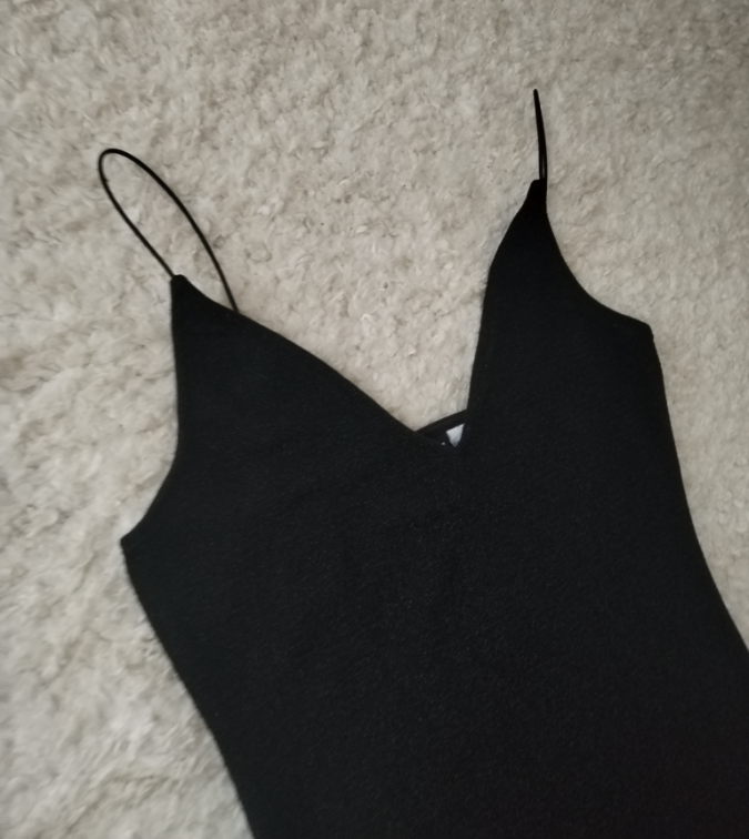 H&M sa svetlucavim nitima u bakarnoj boji slika #5