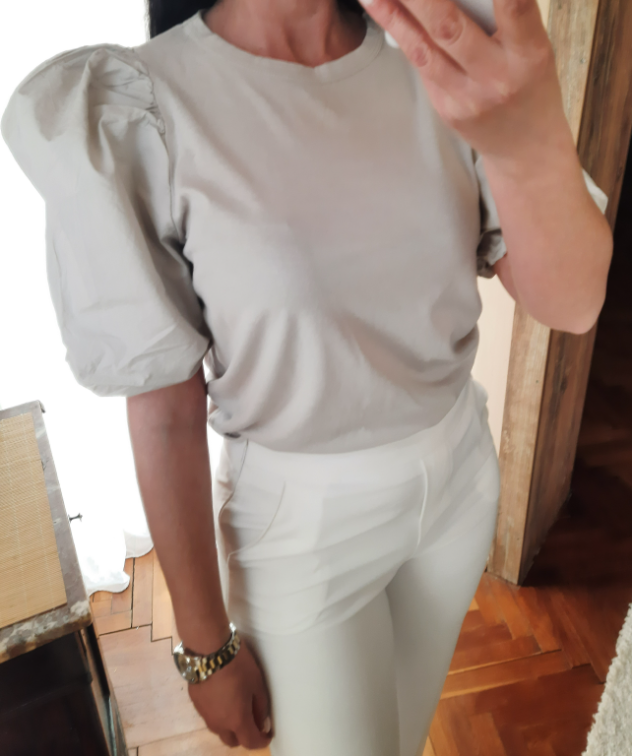 H&M majica sa pufnastim rukavima slika #1
