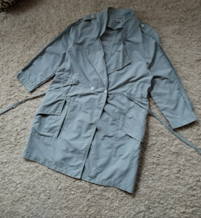 Šuškavi mantil svetlo plave boje ☆ Vel XS ☆ slika #1