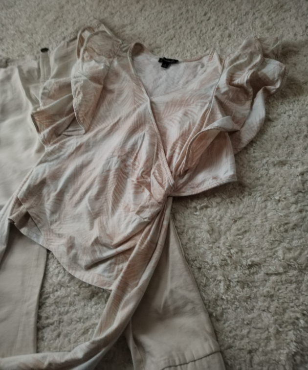 Romanticna bluzica nezno roze slika #1