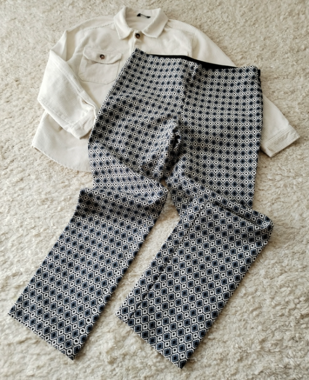 ZARA uske pantalone sa printom slika #1