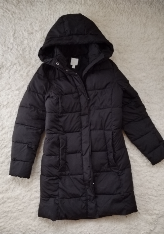 H&M mat crna punjena štepana jakna za preporuku slika #5