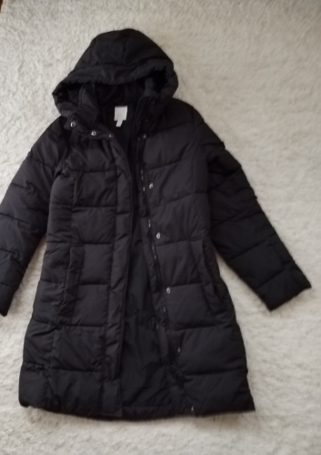 H&M mat crna punjena štepana jakna za preporuku