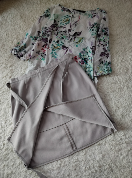 U kompletu suknja i bluza Zara slika #2