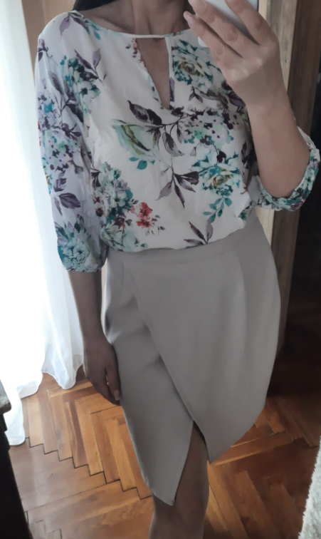 U kompletu suknja i bluza Zara slika #3
