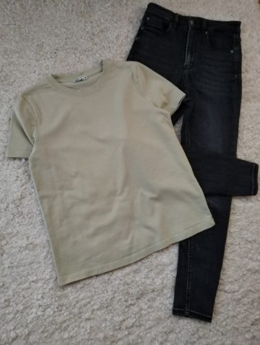 ZARA pastelno zelena majica