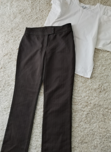 F&F ☆ braon pantalone na prugice ☆ 40/L ☆