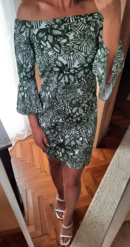 H&M haljina sa zvono rukavima